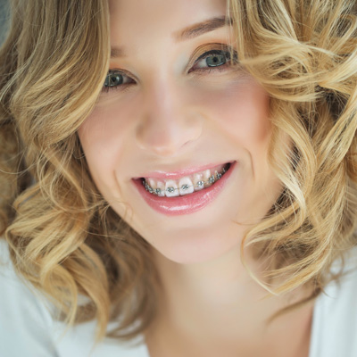 River Oaks Advanced Dentistry | TMJ Disorders, Emergency Treatment and Dental Bridges